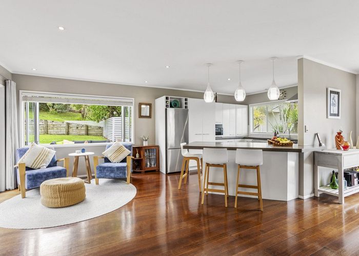  at 26 Coromandel Crescent, Mairangi Bay, North Shore City, Auckland