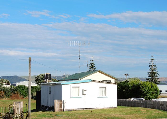  at 138 Newcastle Street, Māhia