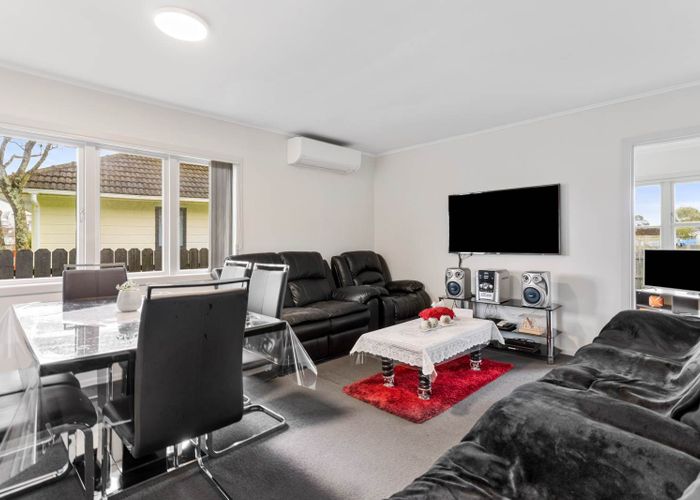  at 1/19 Velvet Crescent, Otara, Auckland