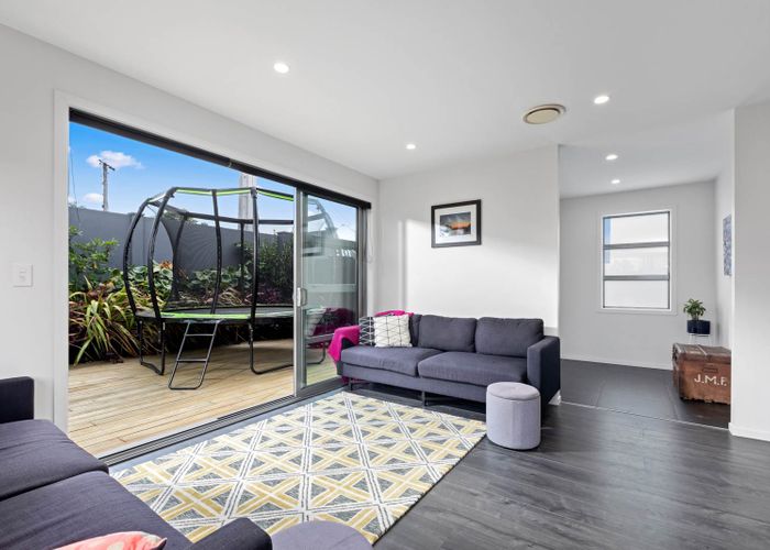  at 68 Arran Road, Browns Bay, Auckland