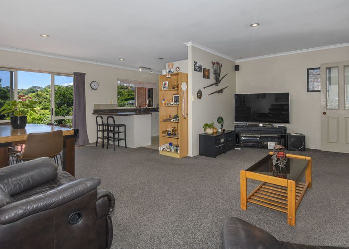  at 22 Mamaku Rise, Welcome Bay, Tauranga