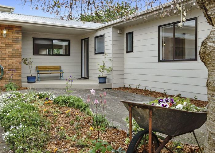  at 48 Lagoon Place, Poike, Tauranga