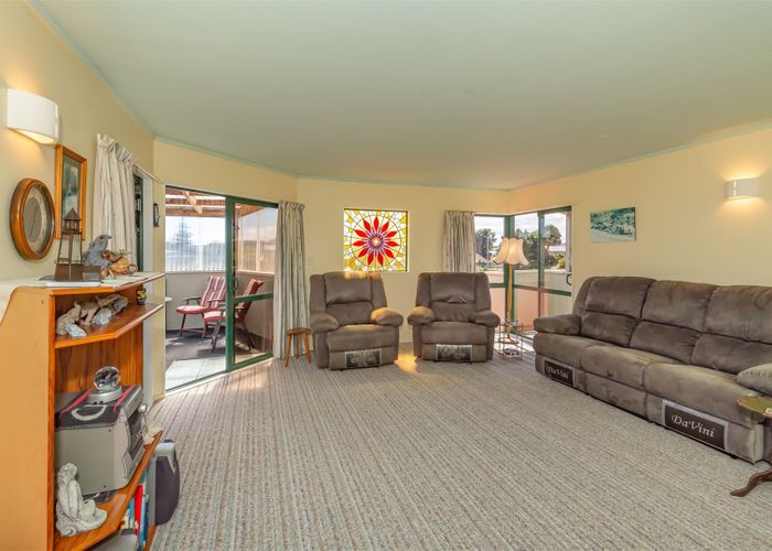  at 5 Takitimu Street, Waitarere Beach, Levin