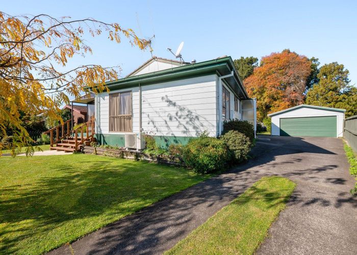  at 17 Hibiscus Avenue, Hamilton Lake, Hamilton, Waikato
