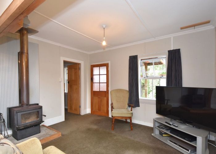  at 2601 Winton Wreys Bush Highway, Wreys Bush, Otautau