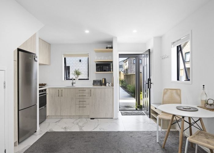  at 7/34 Sunnymead Road, Glen Innes, Auckland