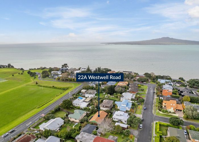  at 1/22 Westwell Road, Belmont, Auckland