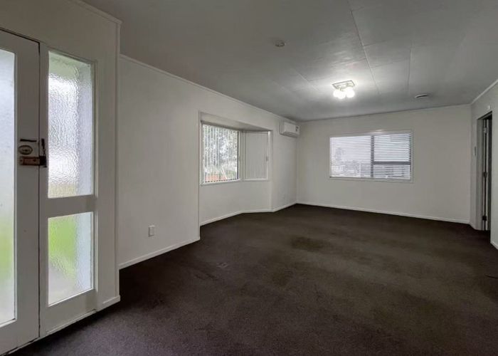  at 3 Rukumoana Place, Clendon Park, Manukau City, Auckland