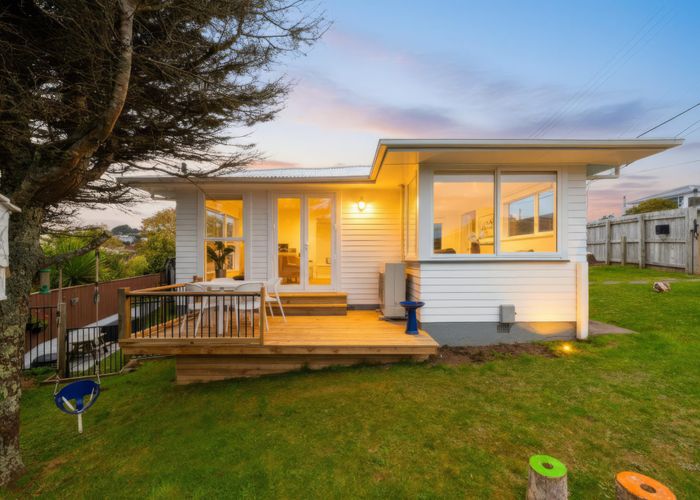 at 48 Mark Avenue, Paparangi, Wellington, Wellington