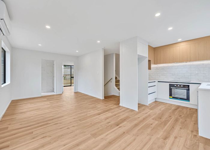  at 20D Ransom Smyth Drive, Goodwood Heights, Manukau City, Auckland