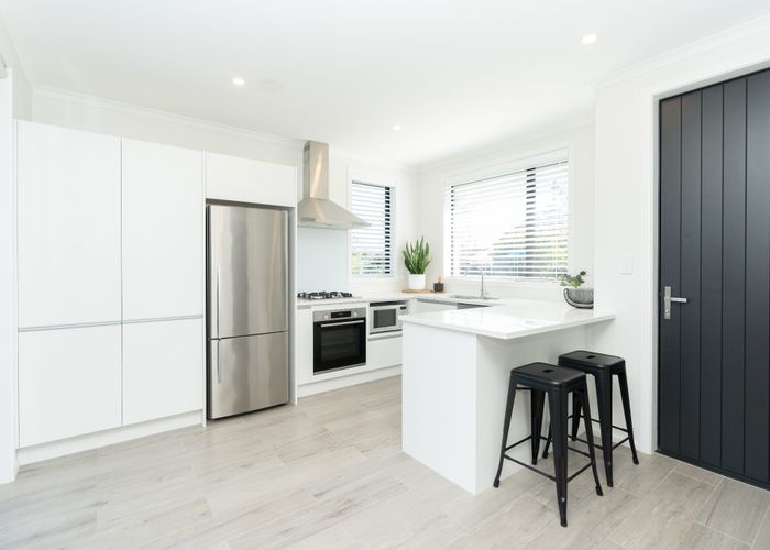  at 1/2 Hillary Street, Chedworth, Hamilton