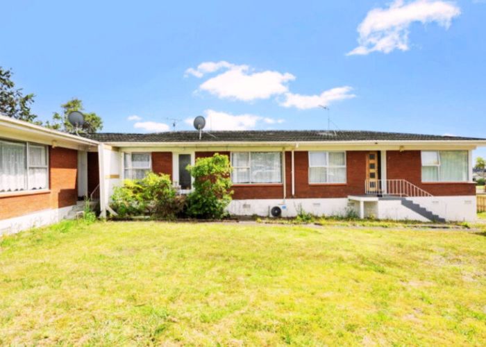  at 2/30 Copley Street, New Lynn, Waitakere City, Auckland