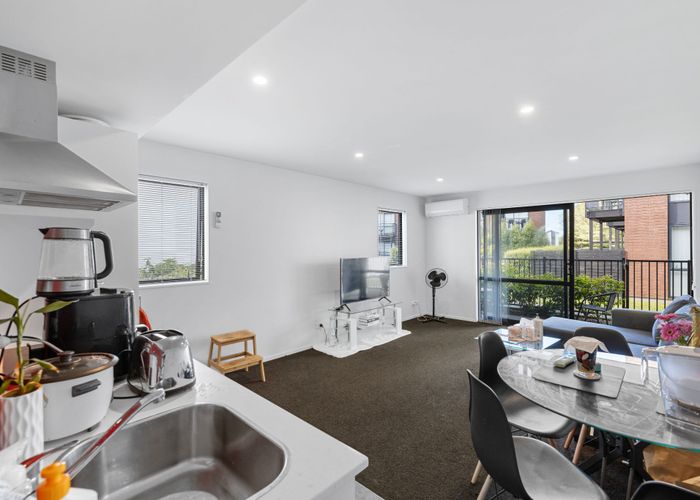  at 4/17 Bunyan Street, Waltham, Christchurch