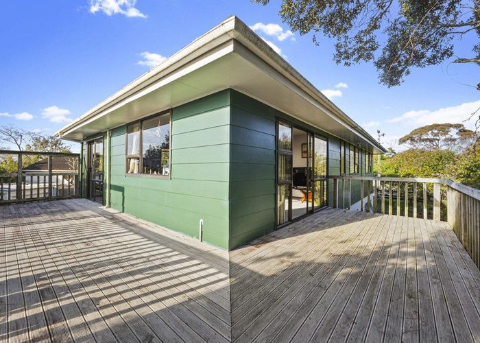  at 113 Seymour Road, Sunnyvale, Waitakere City, Auckland