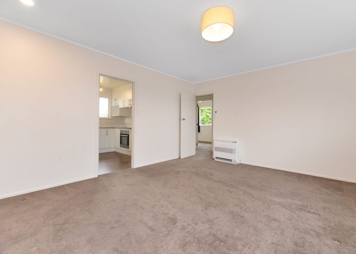  at 3/104 Titirangi Road, New Lynn, Waitakere City, Auckland