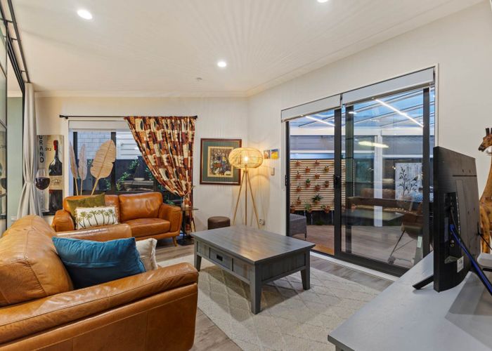  at 6 Koromeke Street, Flat Bush, Manukau City, Auckland