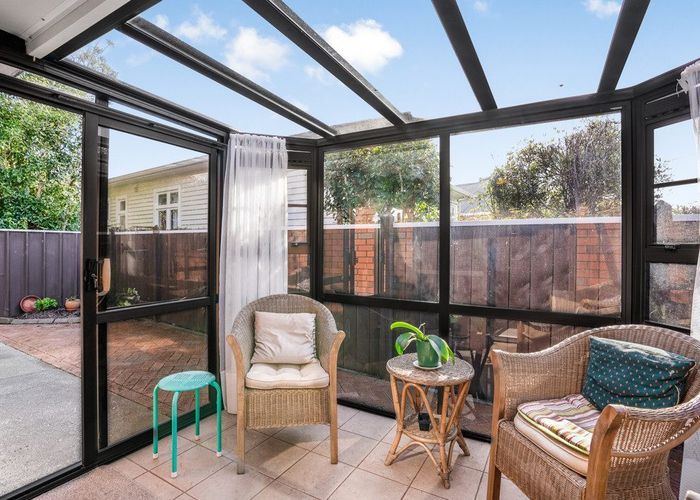 at 38 Ropata Crescent, Boulcott, Lower Hutt, Wellington