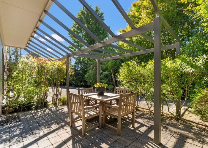  at 49 Grand Vue Road, Kawaha Point, Rotorua, Bay Of Plenty