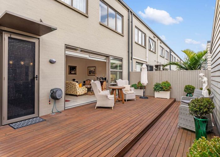  at 114 Stonefields Avenue, Stonefields, Auckland City, Auckland
