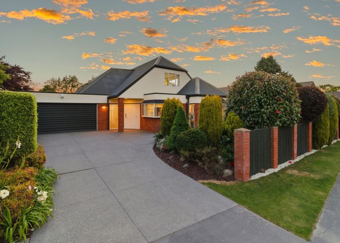  at 17 Greystoke Lane, Avonhead, Christchurch City, Canterbury