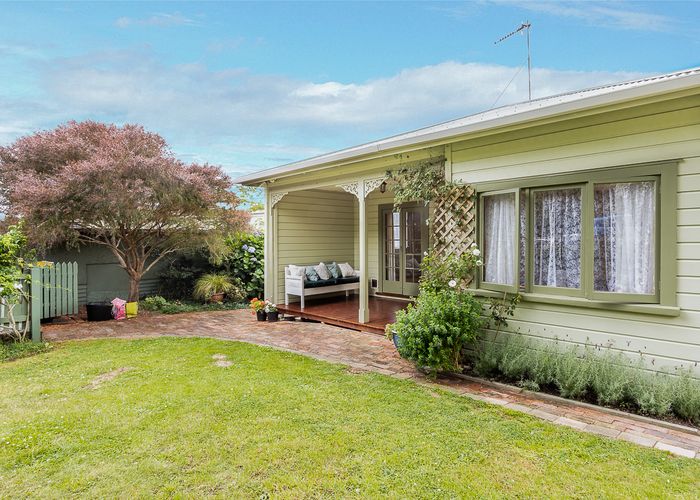  at 36 Raroa Place, Pukerua Bay, Porirua