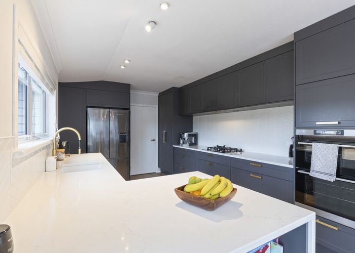  at 8 Woodleigh Street, Frankleigh Park, New Plymouth, Taranaki