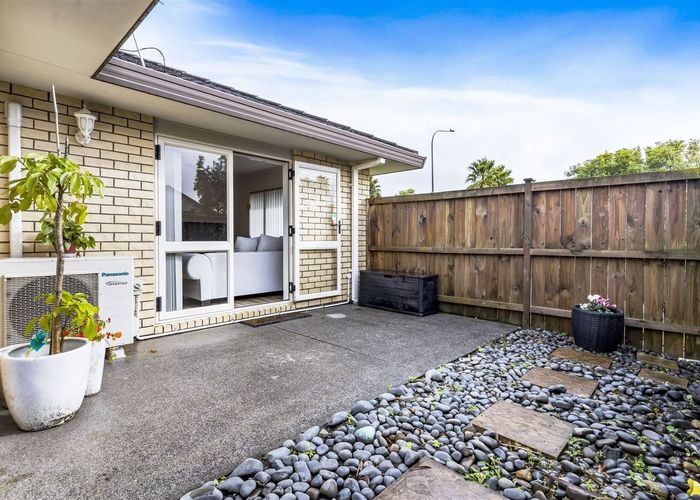  at 18 Brittas Place, East Tamaki, Auckland