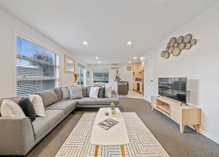  at 5B Ryan Grove, Tawa, Wellington