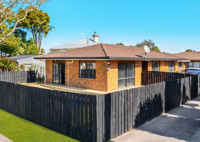  at 1/3 Kelvin Road, Papakura, Papakura, Auckland