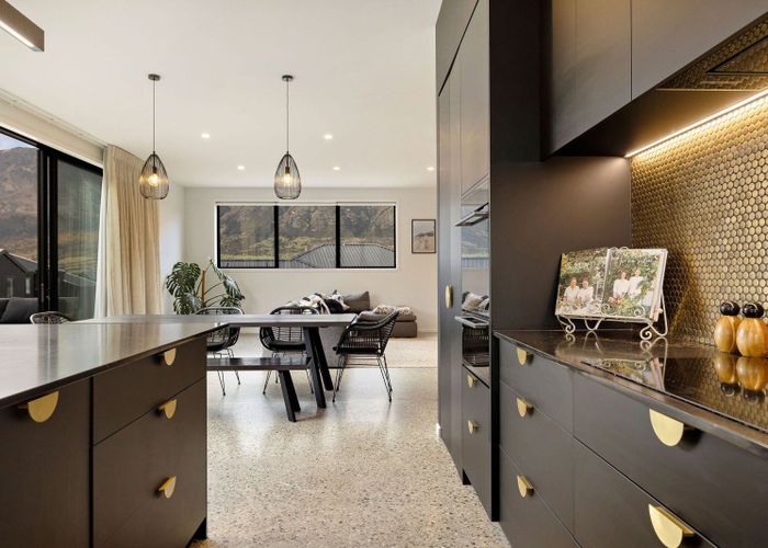  at 34 Friesian Close, Hanley's Farm, Jacks Point, Queenstown-Lakes, Otago