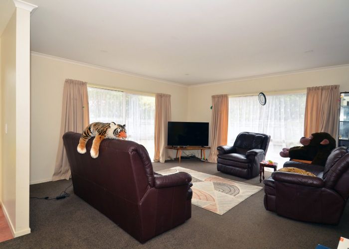  at 14 Lorna Irene Drive, Raumati Beach, Kapiti Coast, Wellington