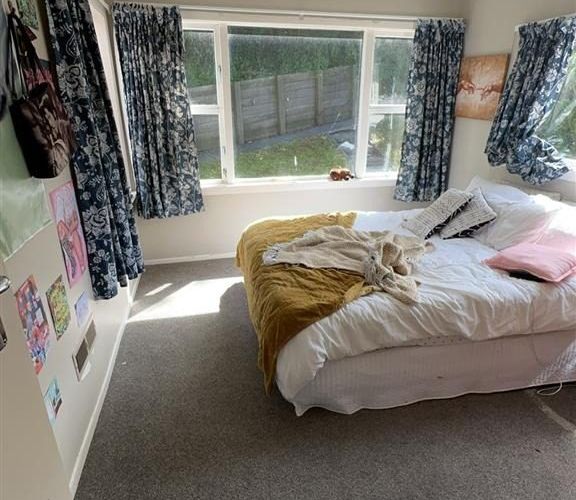  at 9 Sunshine Avenue, Karori, Wellington, Wellington