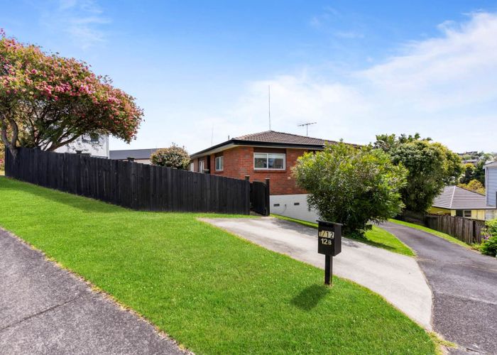  at 1/12 Finchley Road, Torbay, Auckland