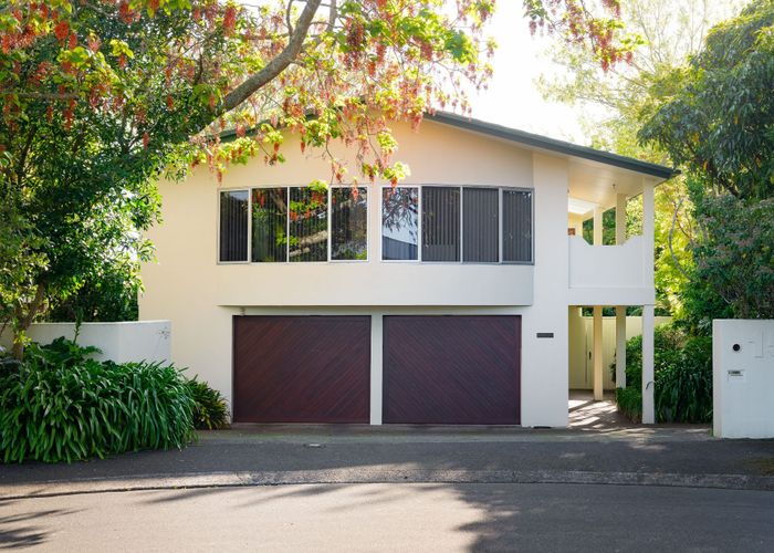  at 15 Kelly Place, Chartwell, Hamilton