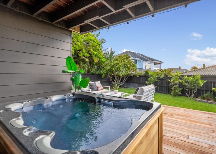  at 5B Hadfield Avenue, Waterview, Auckland City, Auckland