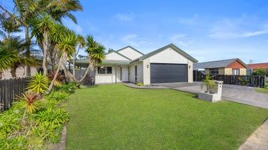  at 10 Davington Way, Burswood, Auckland
