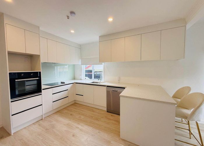  at 1/10 Wood Street, Papakura, Auckland