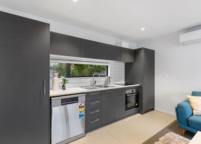  at 9/12 Latimer Sq, City Centre, Christchurch City, Canterbury