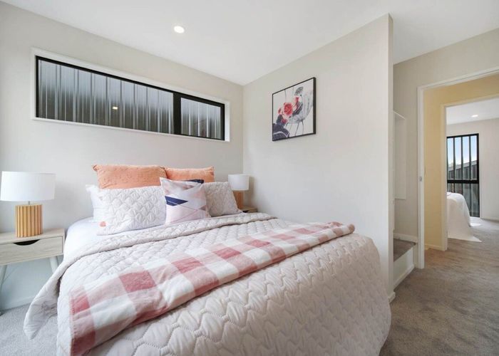  at Unit 5, 19 Kotahi Road, Mount Wellington, Auckland City, Auckland