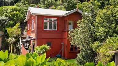  at 64 Hungerford Road, Houghton Bay, Wellington