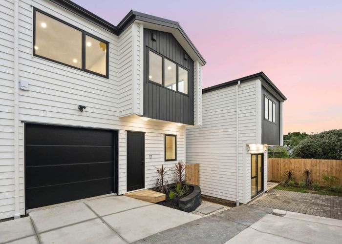  at Lot 4, 8 Bradbury Road, Highland Park, Manukau City, Auckland