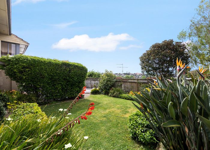  at 42 Combes Road, Remuera, Auckland