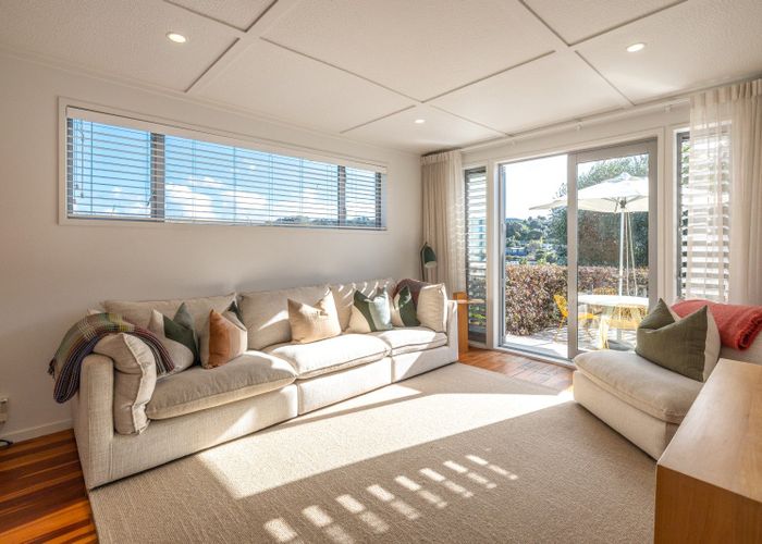  at 10 Ocean Road, Surfdale, Waiheke Island