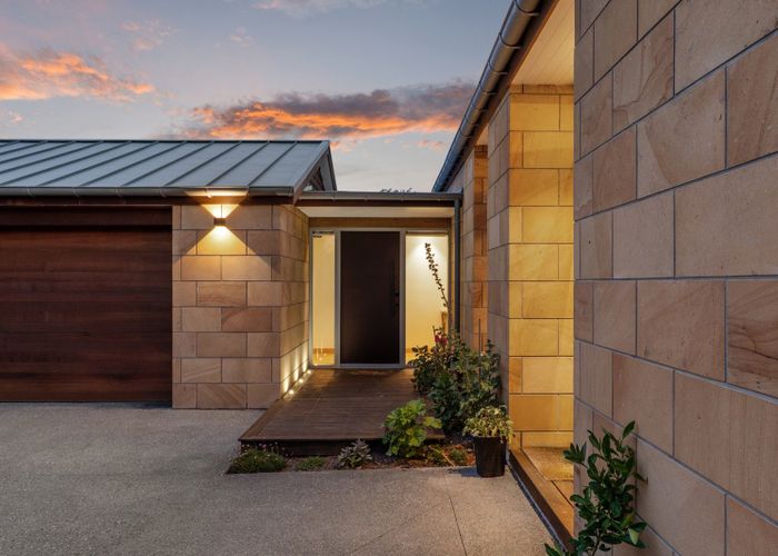  at 34 Wairarapa Terrace, Merivale, Christchurch City, Canterbury