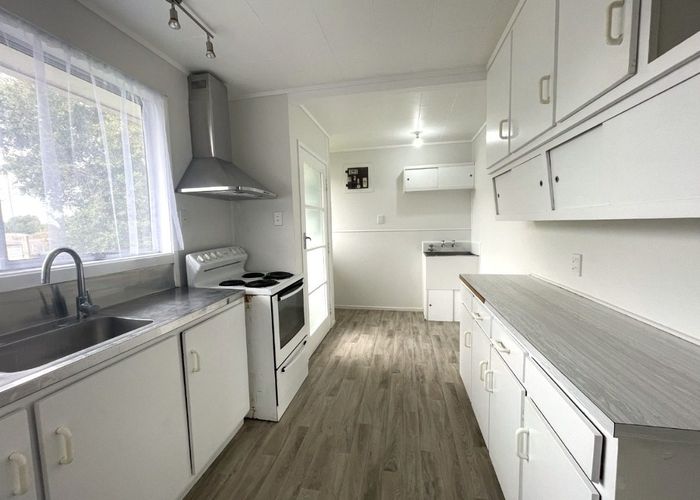  at 20A Carter Place, Manurewa, Manukau City, Auckland