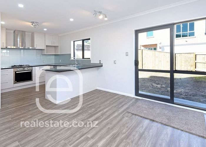  at 9 Jenkins Place, Manurewa East, Auckland