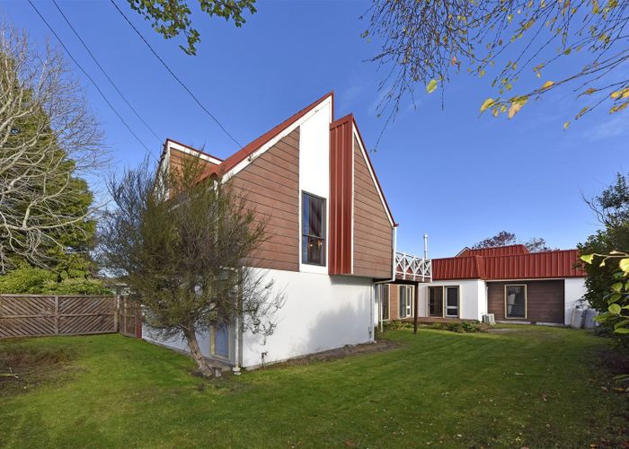  at 265 Avonhead Road, Avonhead, Christchurch