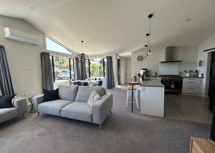 For rent 3 Paradise Place, Lake Hawea, Wanaka, Otago homes.co.nz