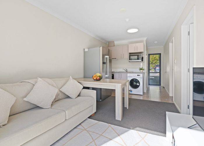  at 1E/25 Weranui Road, Waiwera, Rodney, Auckland