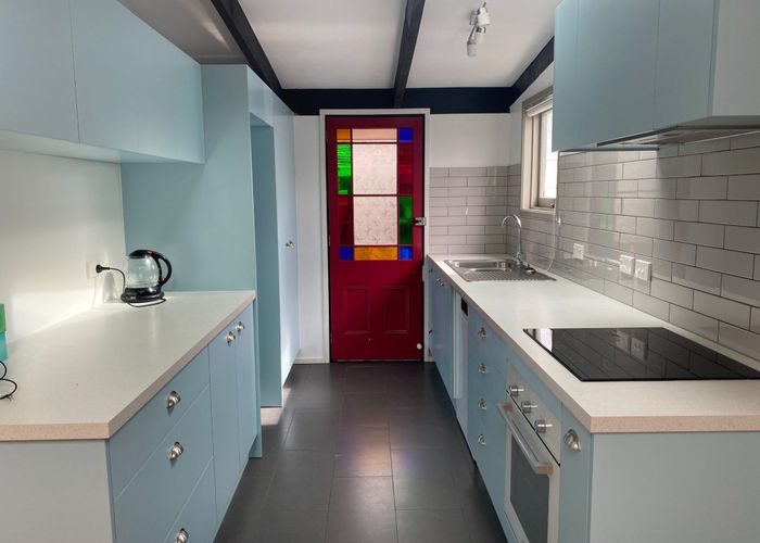 at 3/9 Poinsettia Place, Henderson, Auckland